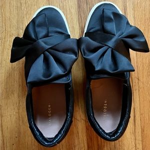 Halogen bow tie slip on shoes